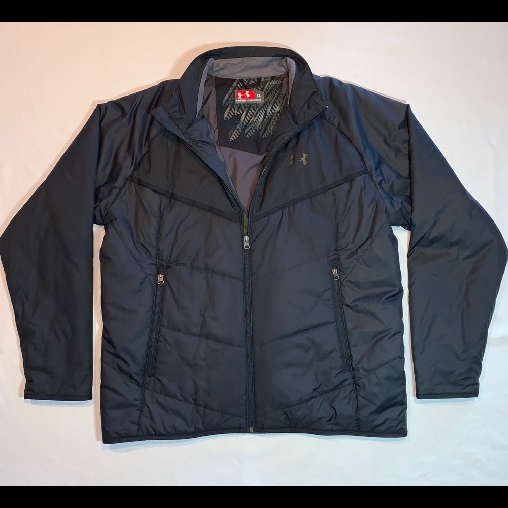Under Armour Men’s jacket Size XL
